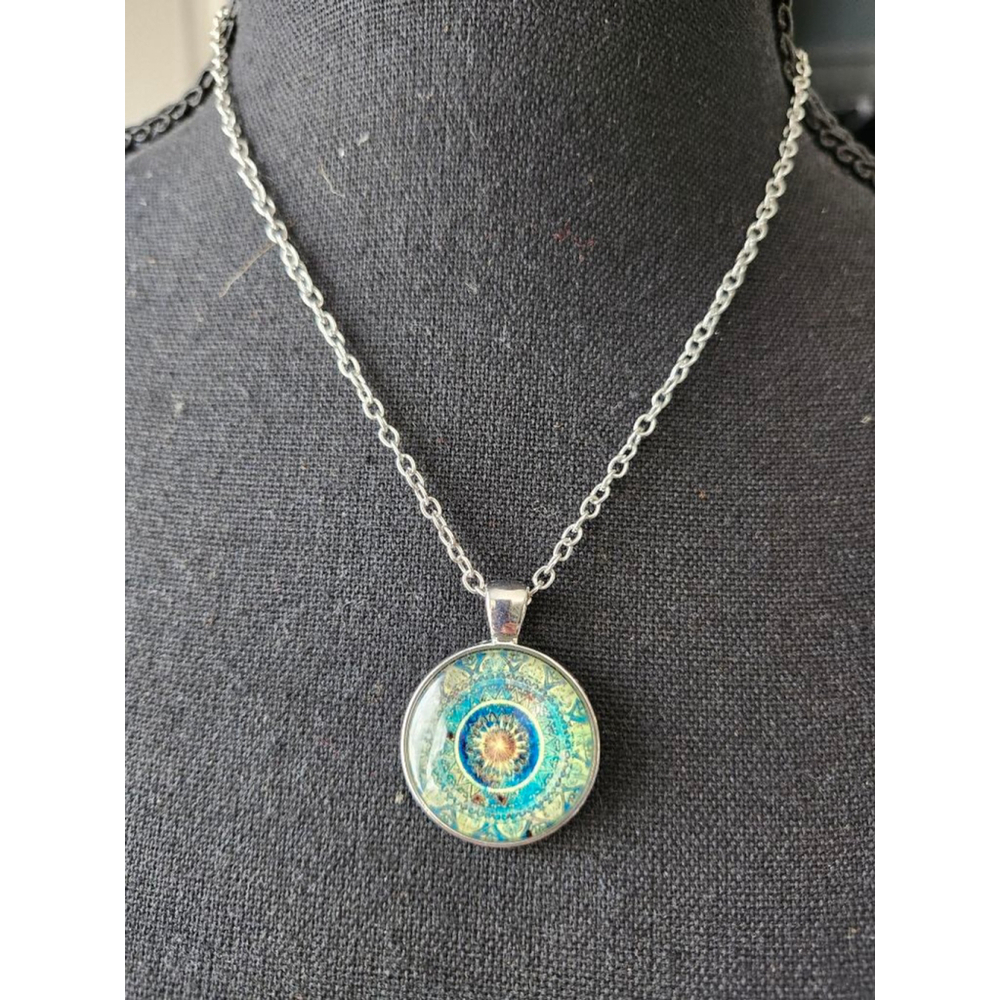 Mandala Pendant Necklace, One Size, Blue/Green